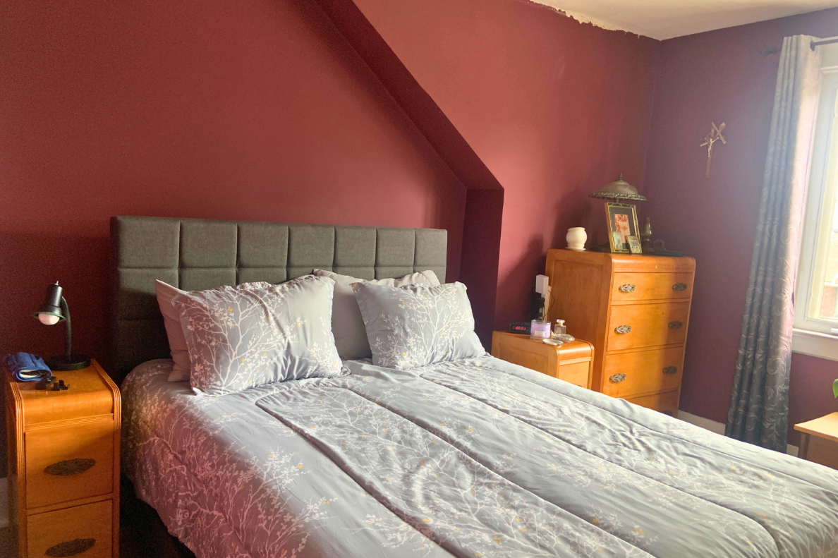 Elevate your Toronto Sale – primary bedroom before staging refresh